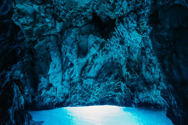 Boottocht in kleine groep naar Blauwe Grot en Sunj Beach vanuit Dubrovnik, Kroatië, foto 6 | wizardtrip