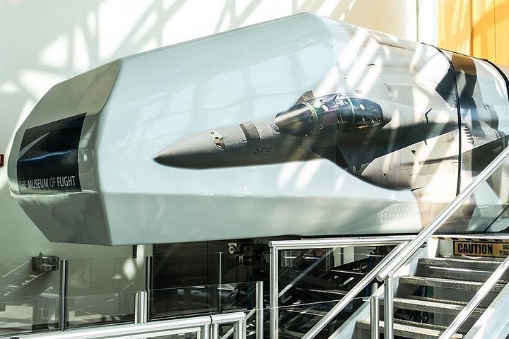 Explore aeronaves e naves espaciais icónicas no Museu do Voo em Seattle, foto 11 | wizardtrip