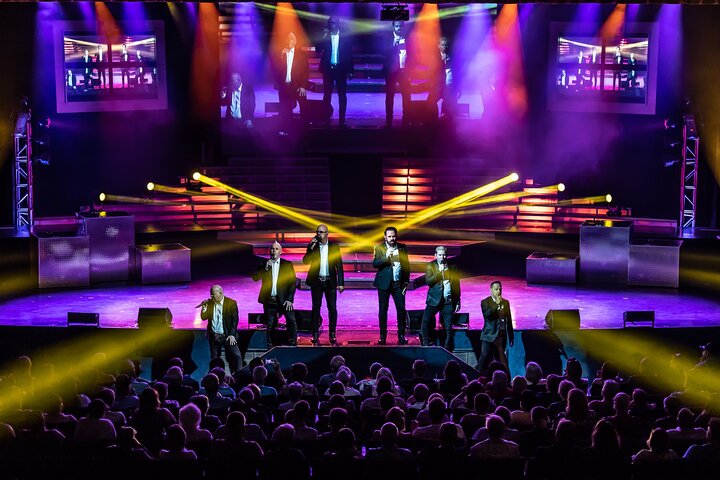 Spectacle SIX à Branson | wizardtrip