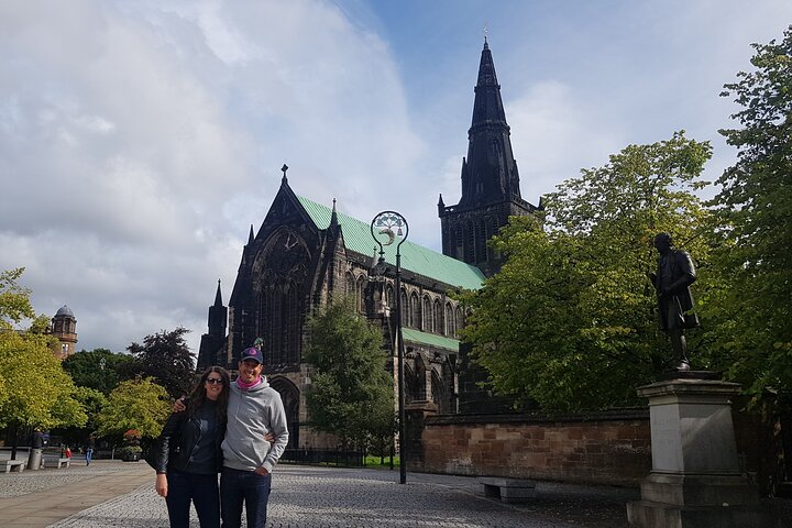 En guidet byvandring som utforsker det historiske sentrum av Glasgow, Skottland, med fokus på viktige landemerker og lokale historier, foto 13 | wizardtrip