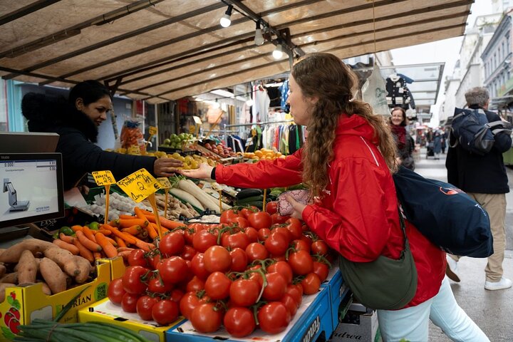 Eine kulinarische Reise durch Wien, bei der Kaffee, Gebäck, Marktleckereien und Street Food probiert werden, Foto 11 | wizardtrip