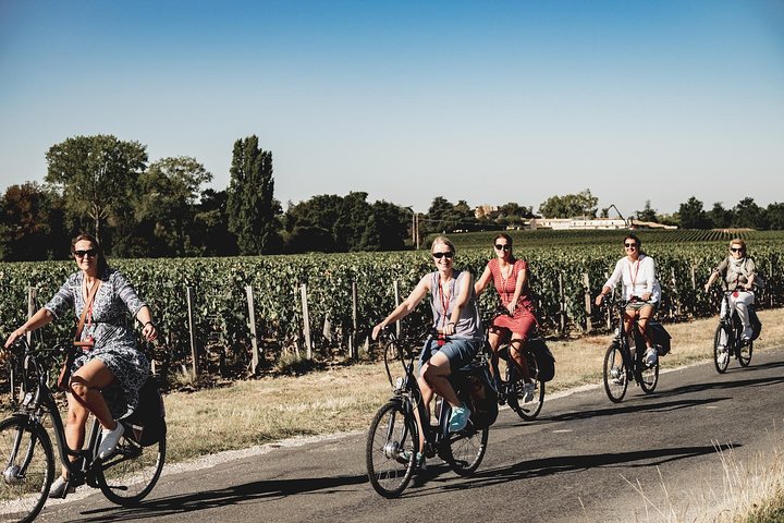 Elsykkeltur gjennom Saint-Emilion vinmarker med vinsmaking og landsbyutforskning, foto 6 | wizardtrip