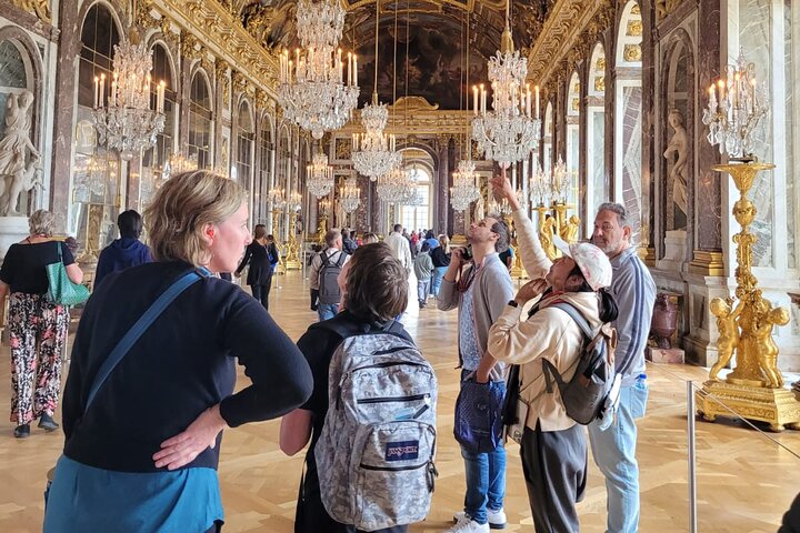 Versailles Palace Guided Tour with Gardens Access | wizardtrip