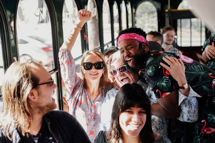 Comedy trolley-tur, der udforsker Savannahs historiske vartegn med humoristisk kommentar, foto 8 | wizardtrip