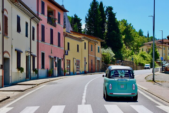 Erleben Sie die Chianti-Landschaft von Florenz aus mit Vespa, Roller oder E-Auto, inklusive Weinprobe und toskanischem Essen, Foto 10 | wizardtrip