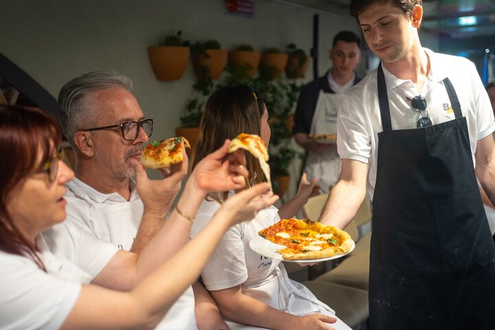 ミラノでの実践的なイタリア料理教室：ピザ作り、パスタ、ティラミス、ジェラート、写真10 | wizardtrip