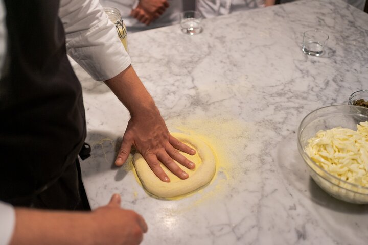 ミラノでの実践的なイタリア料理教室：ピザ作り、パスタ、ティラミス、ジェラート、写真18 | wizardtrip