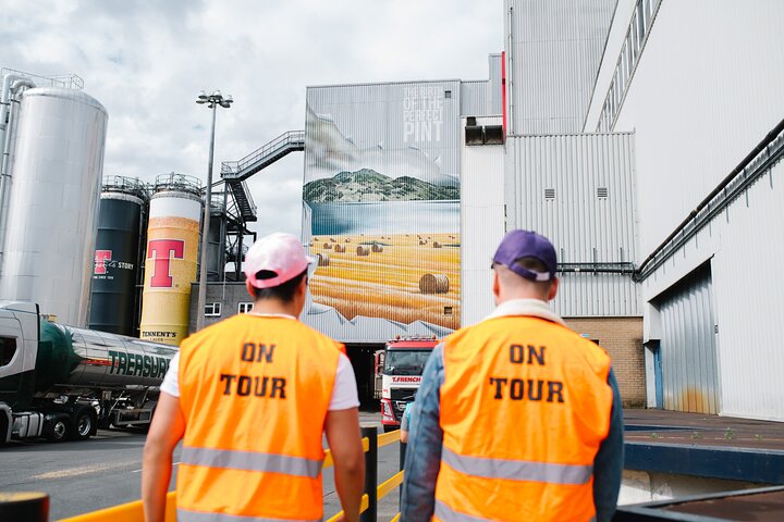 Tour of Tennent's Brewery in Glasgow, Scotland, showcasing brewing history and lager tasting, photo 31 | wizardtrip