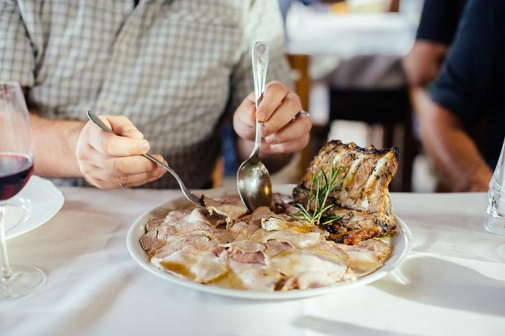 Praktischer Pastakochkurs in einem toskanischen Bauernhaus mit malerischer Aussicht, inklusive Marktbesuch und Mahlzeit, Foto 11 | wizardtrip