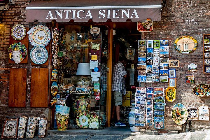 Heldagstur fra Firenze til Siena, San Gimignano og Pisa, inklusive besøg på en vingård, foto 11 | wizardtrip