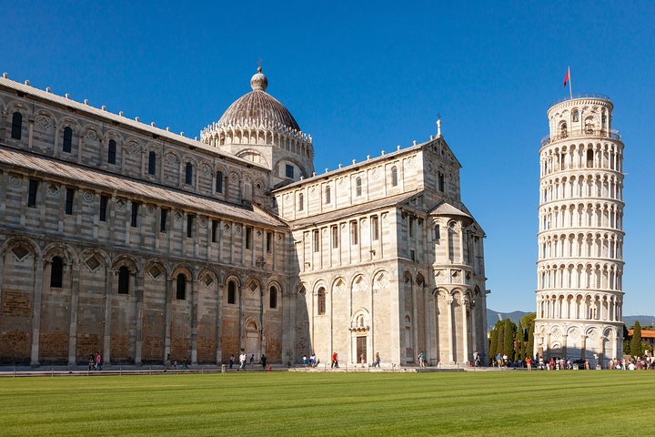 Heldagstur fra Firenze til Siena, San Gimignano og Pisa, inklusive besøg på en vingård, foto 12 | wizardtrip