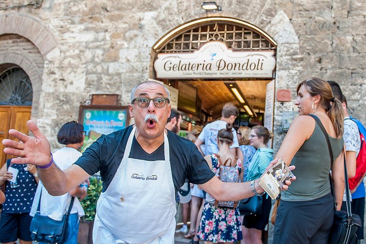 Heldagstur fra Firenze til Siena, San Gimignano og Pisa, inklusive besøg på en vingård, foto 33 | wizardtrip