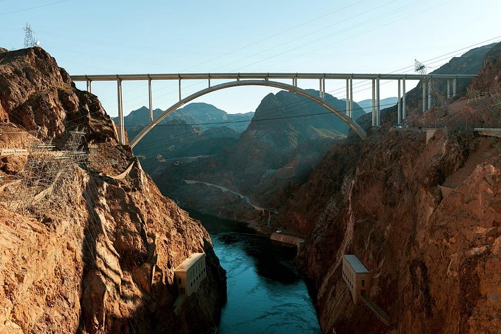 Small group tour to Grand Canyon West Rim, Skywalk, and Hoover Dam from Las Vegas, photo 8 | wizardtrip