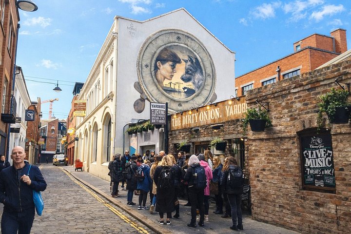 Byvandring i Belfast sentrum med fokus på historien til 'The Troubles' og veien til fred, foto 14 | wizardtrip
