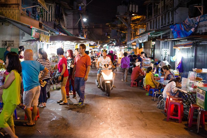 Ho-Chi-Minh-Stadt Street Food Tour mit dem Motorrad bei Nacht, mit lokalen Gerichten und Stadtansichten, Foto 35 | wizardtrip