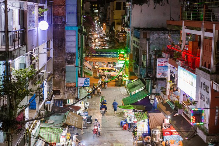 Ho-Chi-Minh-Stadt Street Food Tour mit dem Motorrad bei Nacht, mit lokalen Gerichten und Stadtansichten, Foto 37 | wizardtrip