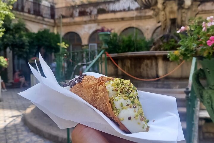 Palermo Sicilian Street Food Tour: Small Group by Do Eat Better | wizardtrip