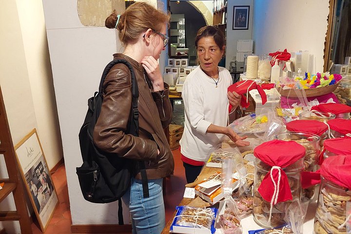 Un tour gastronomico guidato a Cagliari, Italia, che presenta cucina e vino sardo locale, foto 7 | wizardtrip