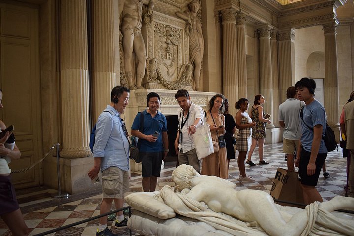 Kleine groepsrondleiding door het Louvre Museum in Parijs, gericht op meesterwerken zoals de Mona Lisa, foto 31 | wizardtrip