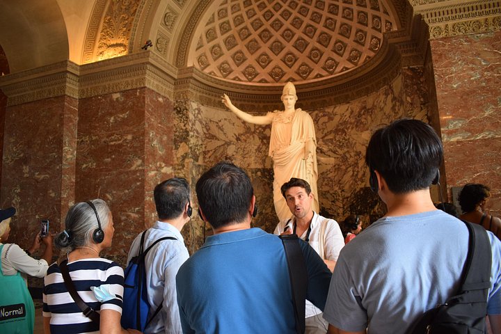 Kleine groepsrondleiding door het Louvre Museum in Parijs, gericht op meesterwerken zoals de Mona Lisa, foto 35 | wizardtrip