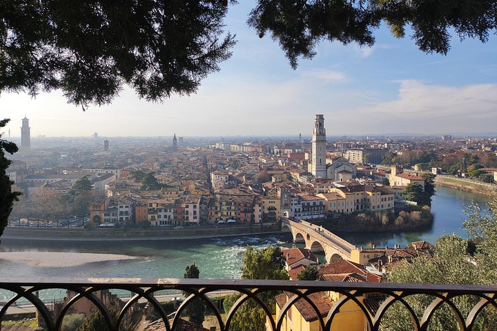 Tour guiado por los sitios históricos de Verona, incluyendo la Arena y la Casa de Julieta, foto 21 | wizardtrip