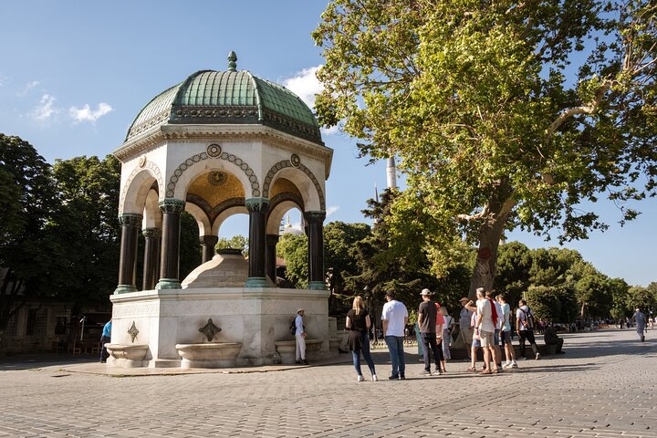 Explore Istanbul's iconic Blue Mosque and Hagia Sophia on a guided small-group tour, photo 8 | wizardtrip