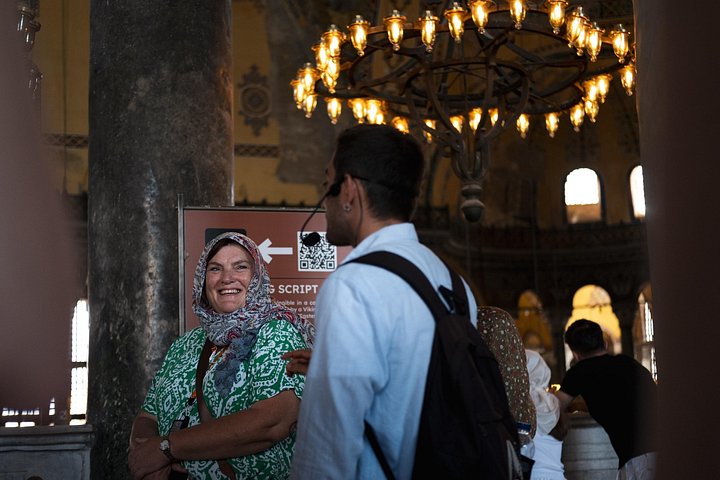 Explore Istanbul's iconic Blue Mosque and Hagia Sophia on a guided small-group tour, photo 12 | wizardtrip