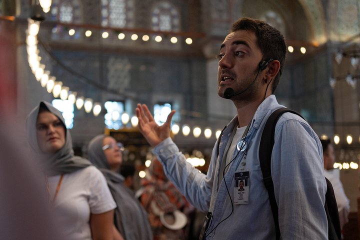 Explore Istanbul's iconic Blue Mosque and Hagia Sophia on a guided small-group tour, photo 17 | wizardtrip