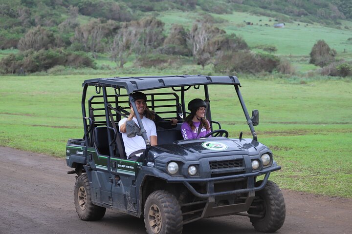 Experimente um emocionante passeio de UTV Raptor no Kualoa Ranch em Oahu, explorando locais de filmes e paisagens deslumbrantes, foto 10 | wizardtrip