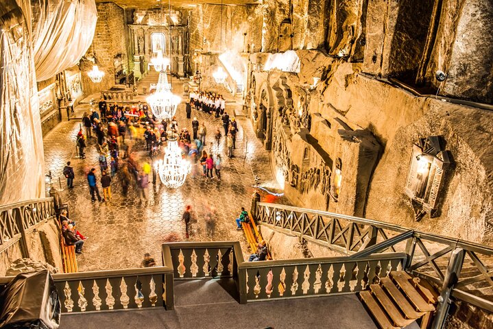 クラクフ近郊のヴィエリチカ岩塩坑場の地下の驚異、礼拝堂や回廊を含む、写真20 | wizardtrip