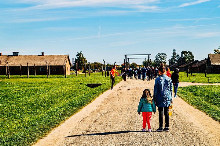 Tour di un'intera giornata da Cracovia ad Auschwitz-Birkenau e alla Miniera di Sale di Wieliczka, foto 13 | wizardtrip