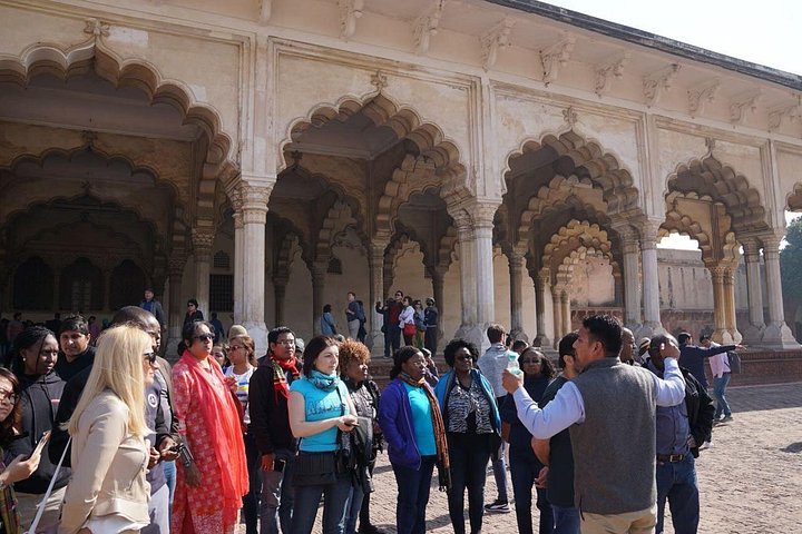 Excursion d'une journée au Taj Mahal et au Fort d'Agra depuis Delhi en train super rapide, photo 10 | wizardtrip