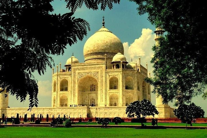 Excursion d'une journée au Taj Mahal et au Fort d'Agra depuis Delhi en train super rapide, photo 13 | wizardtrip