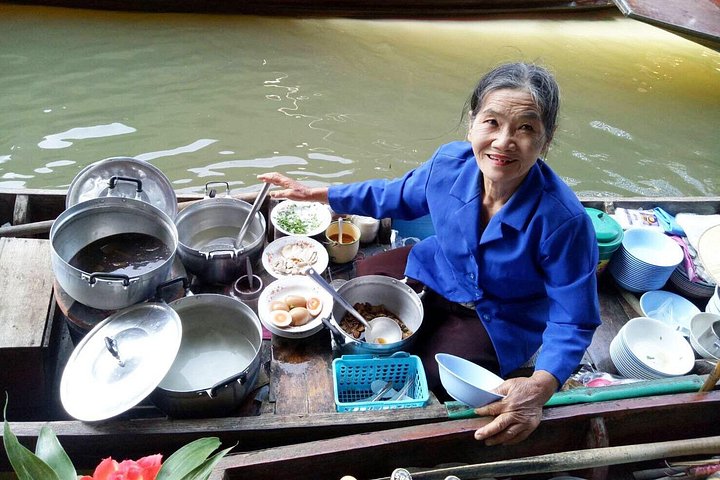 Privat tur, der udforsker Bangkoks flydende markeder og Ayutthayas gamle templer, foto 6 | wizardtrip