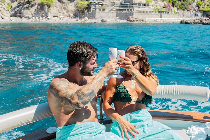 Bådtur i lille gruppe langs den naturskønne Amalfikyst, Italien, med besøg i Positano og Amalfi, foto 11 | wizardtrip