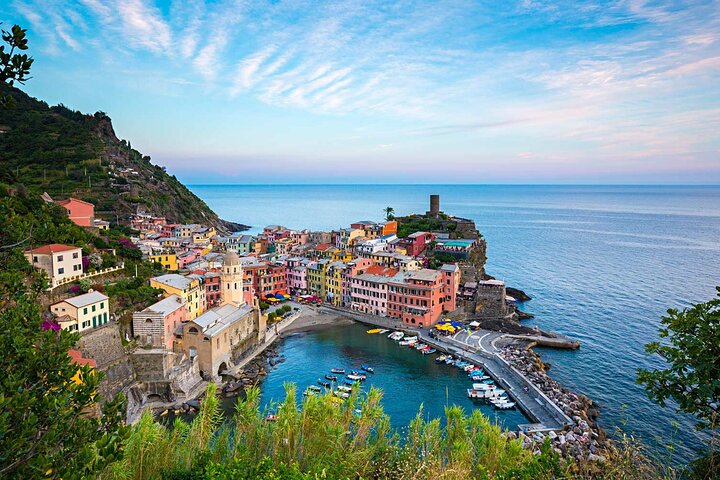 Boottocht langs de kustlijn van Cinque Terre, met dorpen en zwemmen in baaien, foto 6 | wizardtrip
