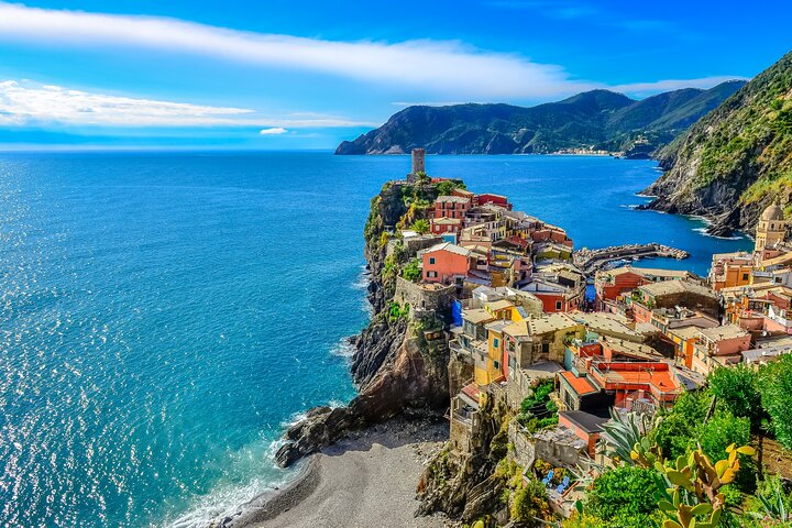 Boottocht langs de kustlijn van Cinque Terre, met dorpen en zwemmen in baaien, foto 14 | wizardtrip