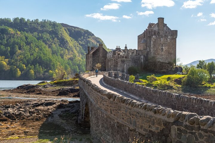 Isle of Skye and Eilean Donan Castle Day Tour from Inverness | wizardtrip