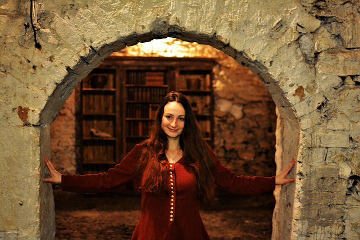 Explore Prague's medieval underground, dungeons, and historical passages on a guided walking tour, photo 25 | wizardtrip