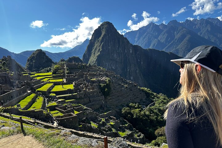 Excursion d'une journée au Machu Picchu depuis Cusco, Pérou, avec des ruines incas et un voyage en train panoramique, photo 10 | wizardtrip