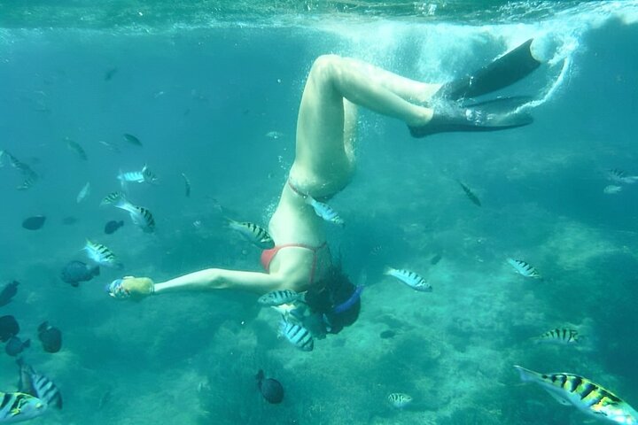 Avventura di snorkeling a Blue Lagoon Beach, Bali, con vibranti barriere coralline e vita marina, foto 14 | wizardtrip