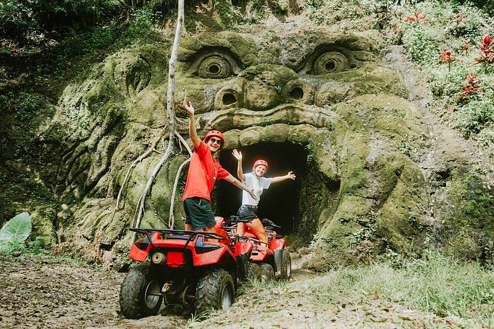 Avventura in quad bike attraverso la scenografica giungla di Bali, risaie e una cascata, foto 6 | wizardtrip