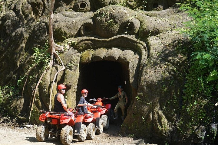 Ervaar spannende quadbike- en white water rafting-avonturen in de weelderige landschappen van Ubud, Bali, foto 6 | wizardtrip