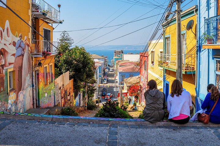 Dagtocht Valparaíso, Viña del Mar, Pablo Neruda Museum en Wijngaard | wizardtrip