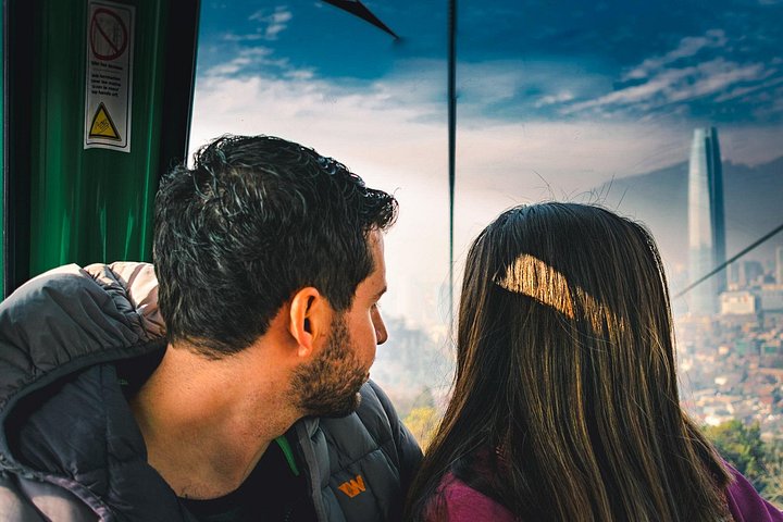 Sightseeingtur i Santiago med Hop On - Hop Off-bus, svævebane og kabelbane, foto 9 | wizardtrip