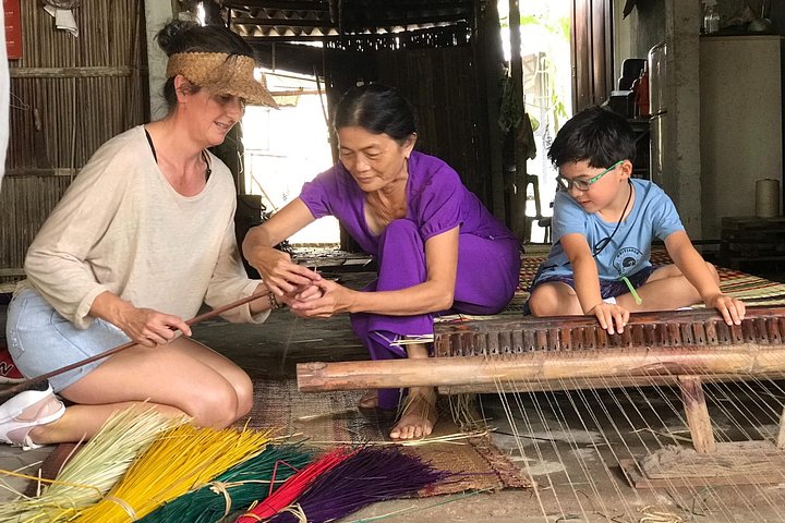 Explora los pueblos rurales y las islas fluviales de Hoi An en un tour privado en jeep, experimentando artesanías y paisajes locales, foto 6 | wizardtrip
