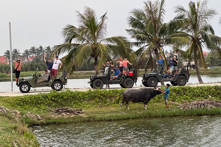 Explora los pueblos rurales y las islas fluviales de Hoi An en un tour privado en jeep, experimentando artesanías y paisajes locales, foto 9 | wizardtrip