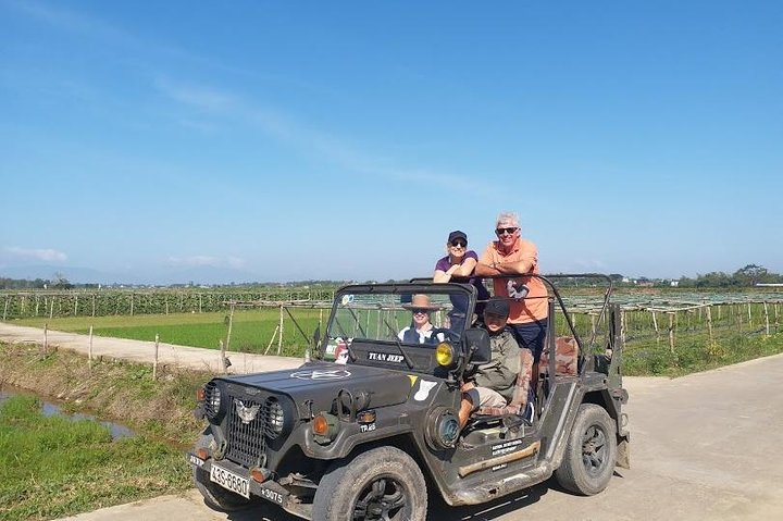 Explora los pueblos rurales y las islas fluviales de Hoi An en un tour privado en jeep, experimentando artesanías y paisajes locales, foto 12 | wizardtrip