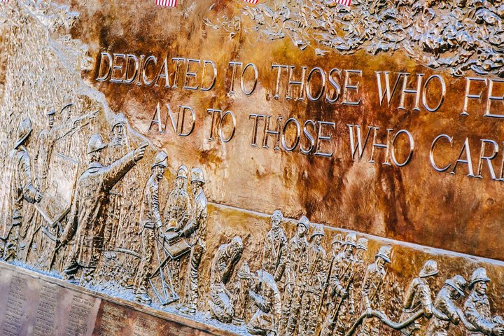 Um tour a pé comovente pelo Ground Zero de Nova York, incluindo o Memorial do 11 de Setembro, foto 8 | wizardtrip