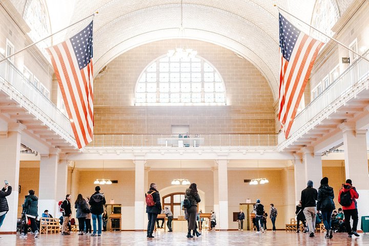 Tour guiado pela Estátua da Liberdade e Ellis Island em Nova Iorque, foto 6 | wizardtrip